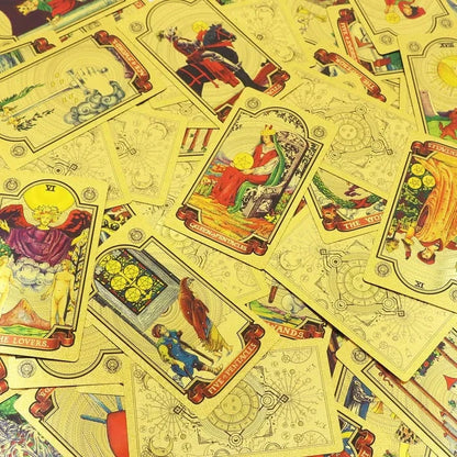 Ylellinen Tarot -kultapainos